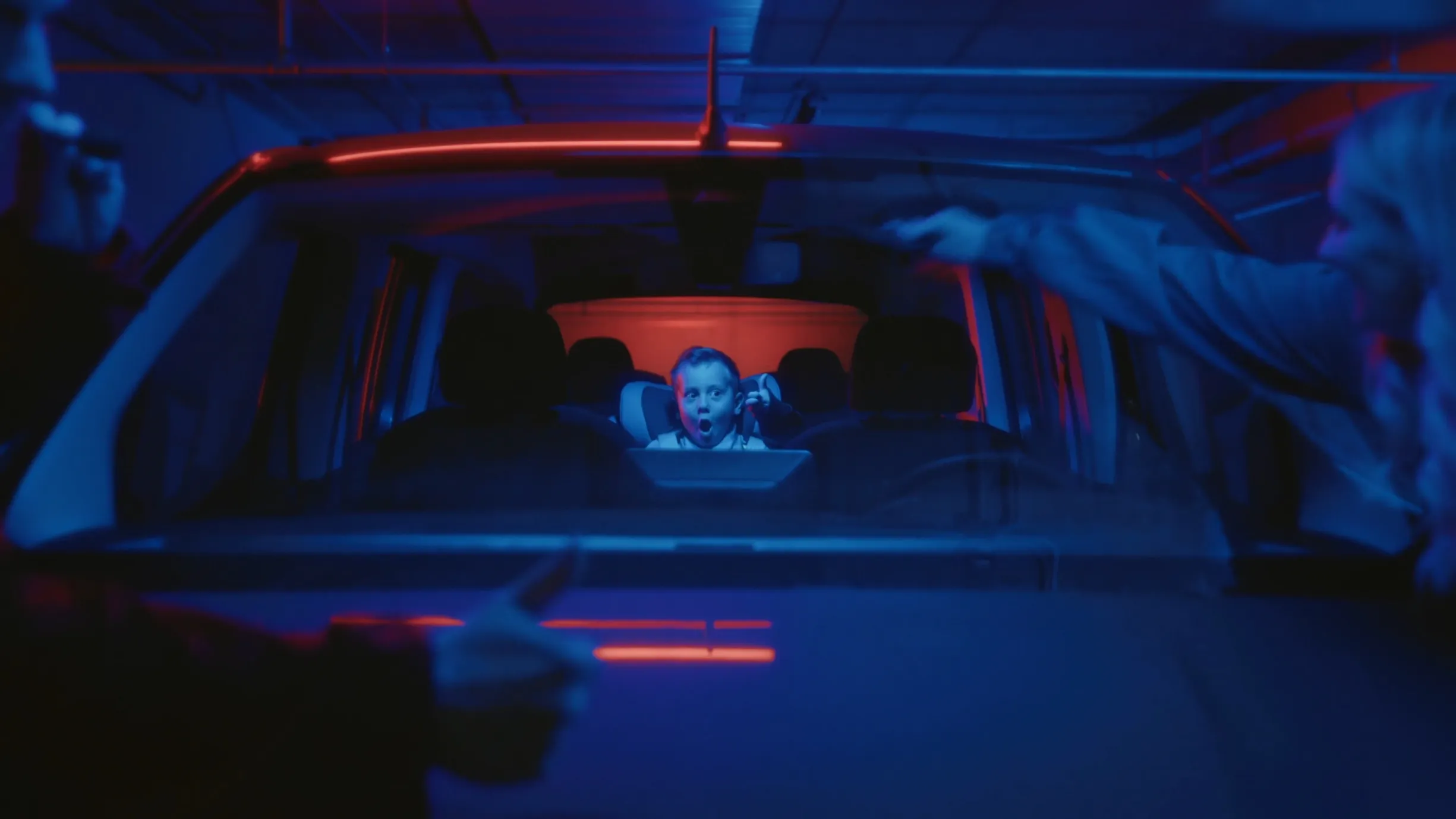 Dreaming
as a child
to promote
safety seats